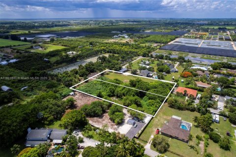 Immobilier commercial à vendre à Homestead, Floride № 1937653 - photo 5