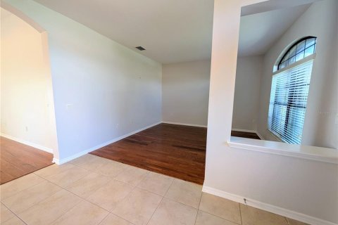 Villa ou maison à louer à Apollo Beach, Floride: 4 chambres, 222.41 m2 № 1884457 - photo 4
