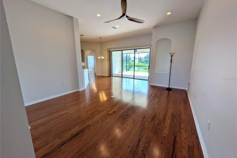 Villa ou maison à louer à Apollo Beach, Floride: 4 chambres, 222.41 m2 № 1884457 - photo 6