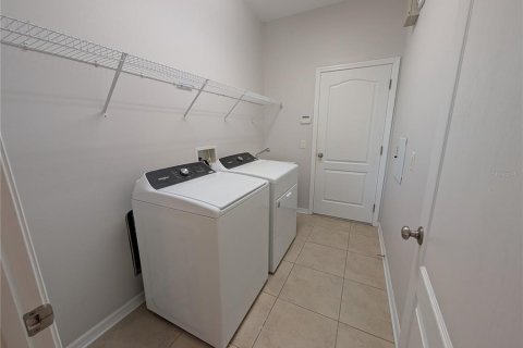 Villa ou maison à louer à Apollo Beach, Floride: 4 chambres, 222.41 m2 № 1884457 - photo 23