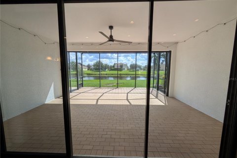 Villa ou maison à louer à Apollo Beach, Floride: 4 chambres, 222.41 m2 № 1884457 - photo 7