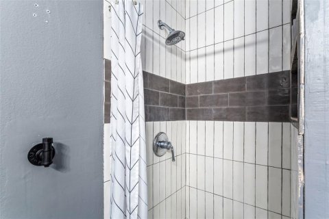 Casa en alquiler en Palm Harbor, Florida, 3 dormitorios, 104.42 m2 № 1879190 - foto 19