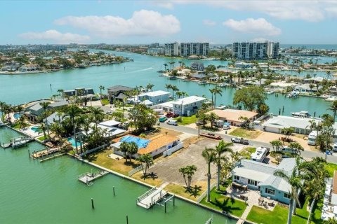 Land in Treasure Island, Florida № 1719215 - photo 13