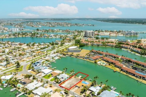 Land in Treasure Island, Florida № 1719215 - photo 19