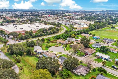 Villa ou maison à vendre à Merrit Island, Floride: 4 chambres, 135.64 m2 № 2414052 - photo 28