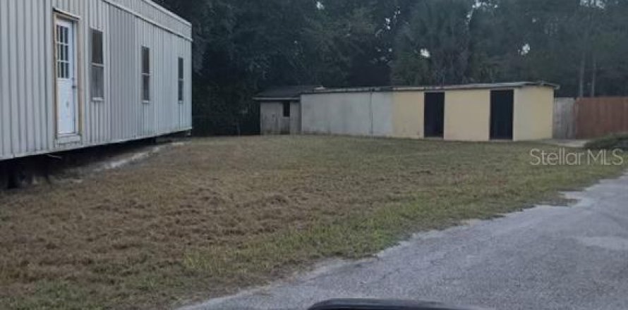 Land in Silver Springs Shores, Florida № 2163818