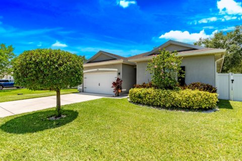 Casa en alquiler en St. Lucie, Florida, 3 dormitorios, 135.64 m2 № 2171879 - foto 5