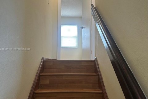 Copropriété à vendre à Hialeah, Floride: 2 chambres, 131.64 m2 № 2084263 - photo 9
