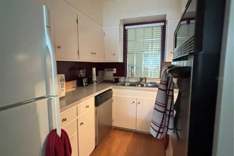 Condo in Lakeland, Florida, 2 bedrooms  № 1788181 - photo 12