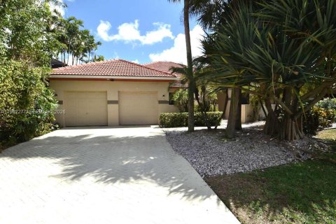 Дом в Плантация, Флорида 4 спальни, 219.34м2 № 2062845