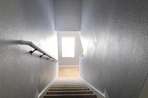 Touwnhouse à louer à Orlando, Floride: 3 chambres, 138.89 m2 № 2117992 - photo 19