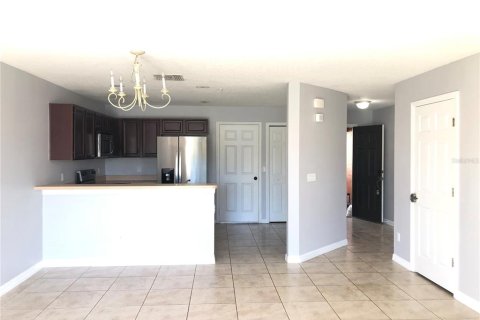 Touwnhouse à louer à Orlando, Floride: 3 chambres, 138.89 m2 № 2117992 - photo 14