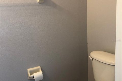 Touwnhouse à louer à Orlando, Floride: 3 chambres, 138.89 m2 № 2117992 - photo 16
