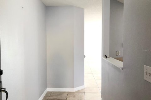 Touwnhouse à louer à Orlando, Floride: 3 chambres, 138.89 m2 № 2117992 - photo 6