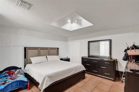 Villa ou maison à louer à Miami, Floride: 3 chambres, 147.62 m2 № 2001259 - photo 21