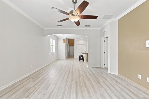 Adosado en venta en Oviedo, Florida, 4 dormitorios, 195.37 m2 № 2360435 - foto 15