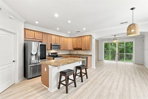 Adosado en venta en Oviedo, Florida, 4 dormitorios, 195.37 m2 № 2360435 - foto 5