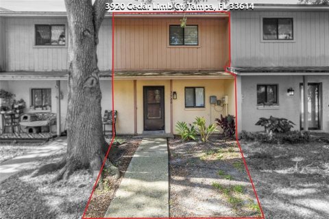 Touwnhouse à vendre à Tampa, Floride: 2 chambres, 86.21 m2 № 1851869 - photo 2