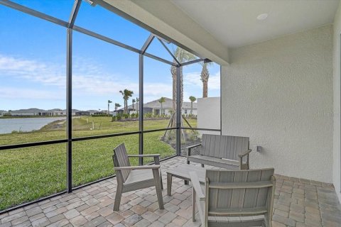 House in Sarasota, Florida 2 bedrooms, 142.14 sq.m. № 2232795 - photo 26