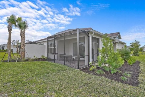 House in Sarasota, Florida 2 bedrooms, 142.14 sq.m. № 2232795 - photo 28