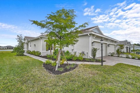 House in Sarasota, Florida 2 bedrooms, 142.14 sq.m. № 2232795