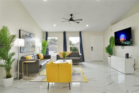 Villa ou maison à louer à Bartow, Floride: 4 chambres, 195.84 m2 № 1766037 - photo 3
