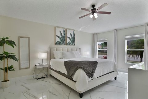 Villa ou maison à louer à Bartow, Floride: 4 chambres, 195.84 m2 № 1766037 - photo 18