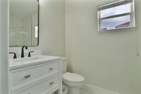 Villa ou maison à louer à Bartow, Floride: 4 chambres, 195.84 m2 № 1766037 - photo 23