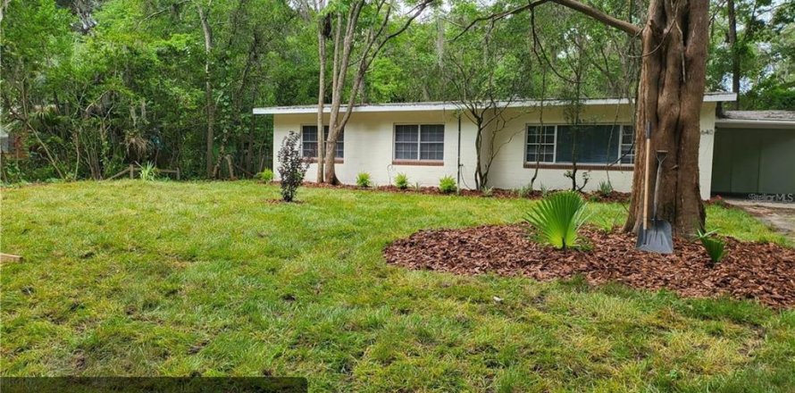 Villa ou maison à Gainesville, Floride 3 chambres, 132.2 m2 № 2291825
