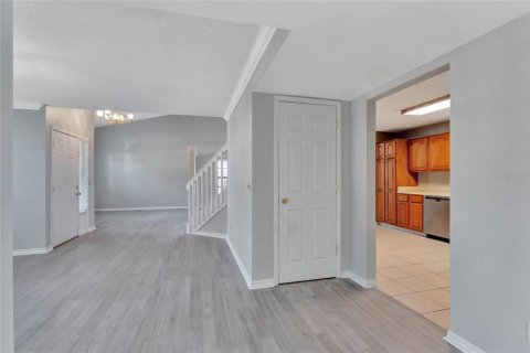 House in Longwood, Florida 4 bedrooms, 212.65 sq.m. № 1583786 - photo 5