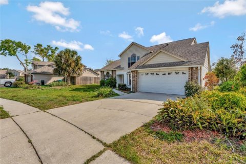 House in Longwood, Florida 4 bedrooms, 212.65 sq.m. № 1583786 - photo 3