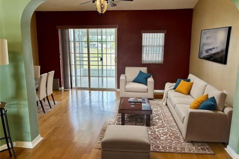 House in Sun City Center, Florida 2 bedrooms, 141.95 sq.m. № 1717755 - photo 10