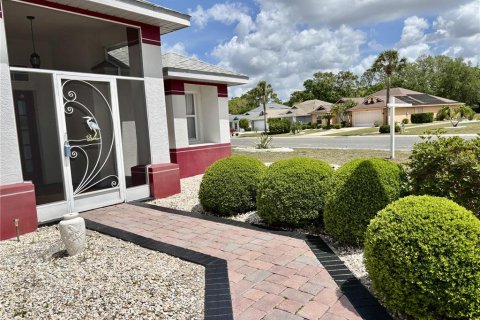 House in Sun City Center, Florida 2 bedrooms, 141.95 sq.m. № 1717755 - photo 4