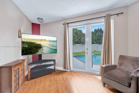 Купить виллу или дом в Санрайз, Флорида 3 спальни, 200.3м2, № 1970359 - фото 22