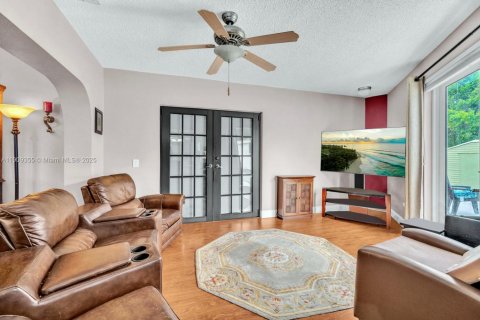 Купить виллу или дом в Санрайз, Флорида 3 спальни, 200.3м2, № 1970359 - фото 5