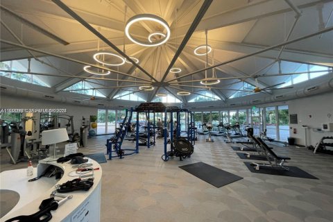 Copropriété à louer à Hallandale Beach, Floride: 1 chambre, 92.9 m2 № 2038824 - photo 11