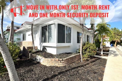 Condo à Miami Beach, Floride, 1 chambre  № 2028812