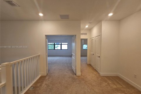 Casa en alquiler en Miramar, Florida, 4 dormitorios, 318.1 m2 № 1977609 - foto 30