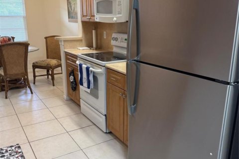 Copropriété à louer à Coconut Creek, Floride: 2 chambres, 107.49 m2 № 2407953 - photo 12