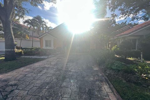 Casa en venta en Plantation, Florida, 2 dormitorios, 145.3 m2 № 1963799 - foto 4