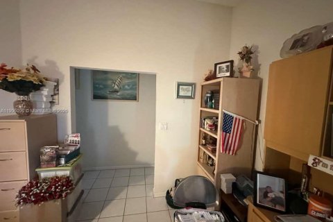 Casa en venta en Plantation, Florida, 2 dormitorios, 145.3 m2 № 1963799 - foto 12