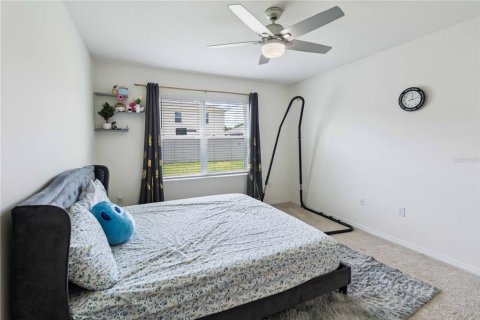 House in Sanford, Florida 4 bedrooms, 168.62 sq.m. № 1847908 - photo 15