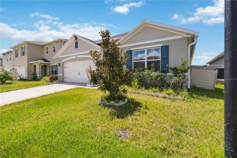 House in Sanford, Florida 4 bedrooms, 168.62 sq.m. № 1847908 - photo 3