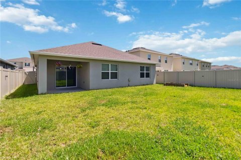 House in Sanford, Florida 4 bedrooms, 168.62 sq.m. № 1847908 - photo 27