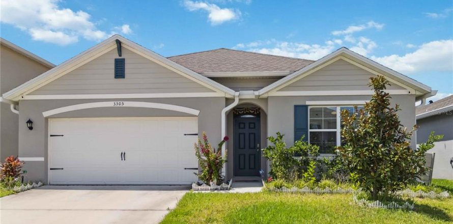House in Sanford, Florida 4 bedrooms, 168.62 sq.m. № 1847908