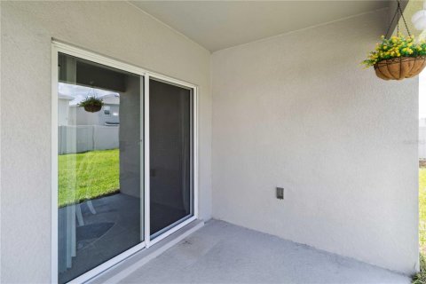 House in Sanford, Florida 4 bedrooms, 168.62 sq.m. № 1847908 - photo 26