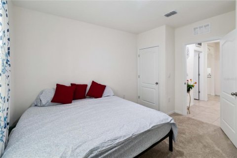 House in Sanford, Florida 4 bedrooms, 168.62 sq.m. № 1847908 - photo 24