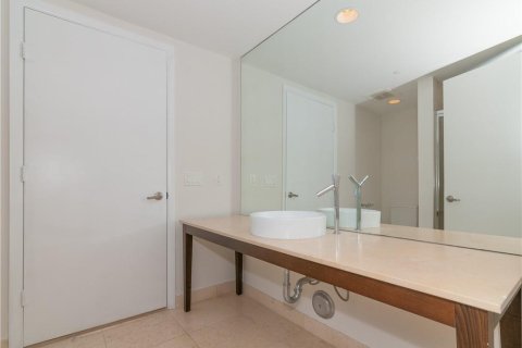 Copropriété à louer à Miami, Floride: 2 chambres, 123.1 m2 № 2078647 - photo 30