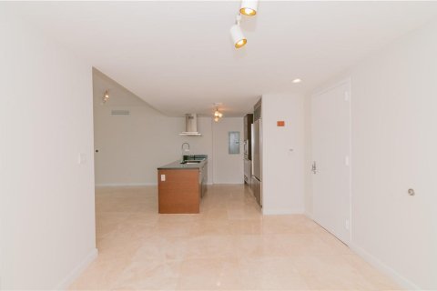 Copropriété à louer à Miami, Floride: 2 chambres, 123.1 m2 № 2078647 - photo 16