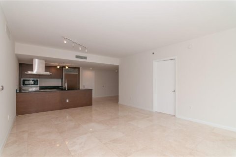 Copropriété à louer à Miami, Floride: 2 chambres, 123.1 m2 № 2078647 - photo 13